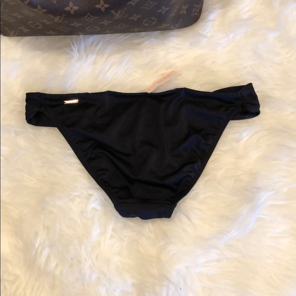 Victoria’s Secret bikini set - Picture 5 of 5